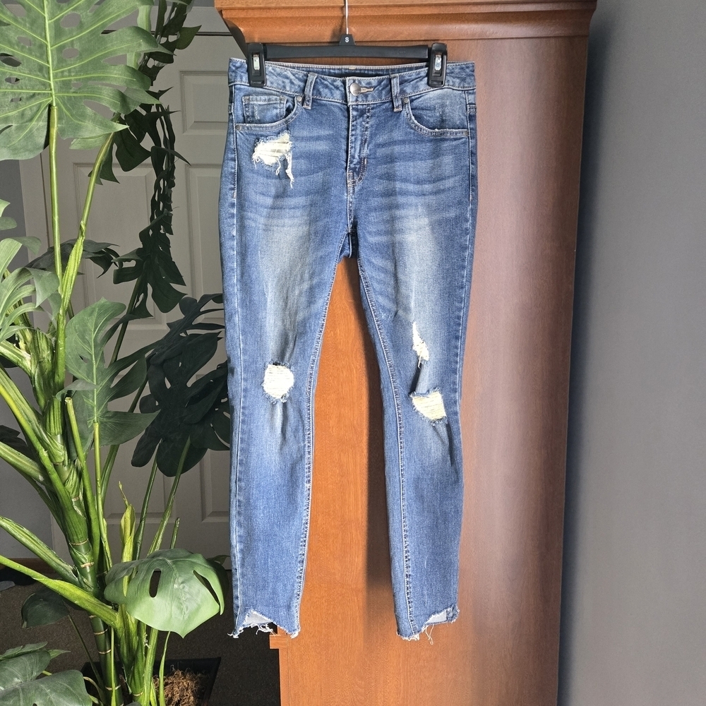 Harper Distressed Ankle Jeans in Blue